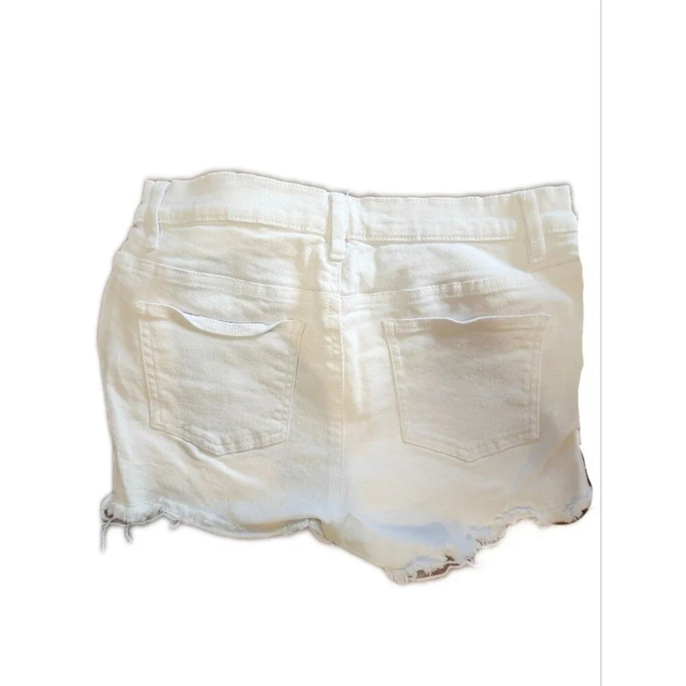 VENUS (Jeans & Polo) Low Rise White Cut Off Denim Shorts, 2